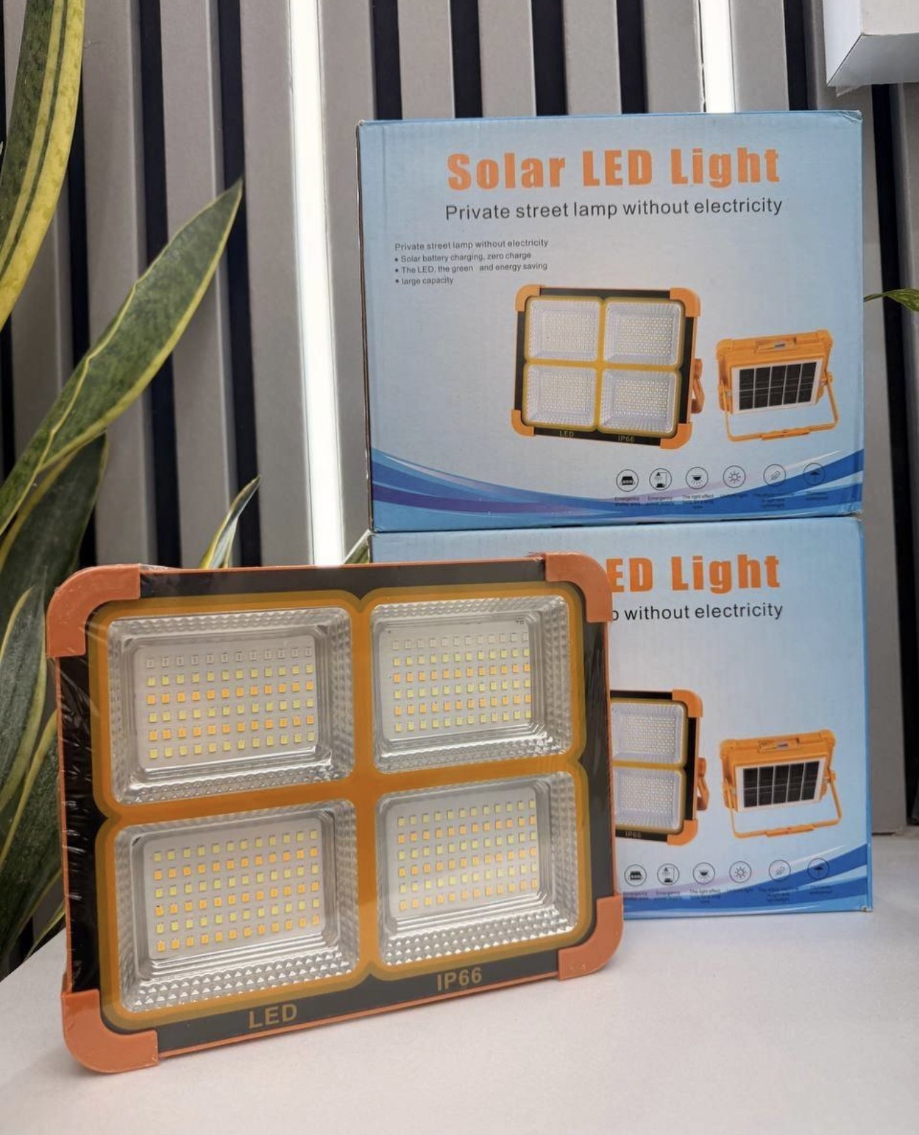 پروژکتور سولار خورشیدی400w